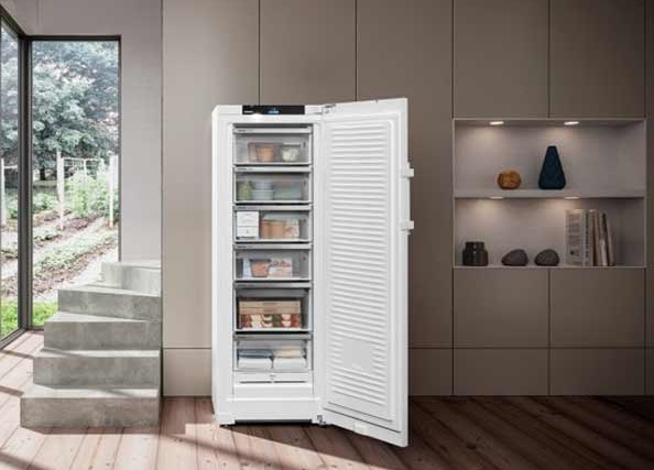 Холодильник с перлитной термоизоляцией Liebherr